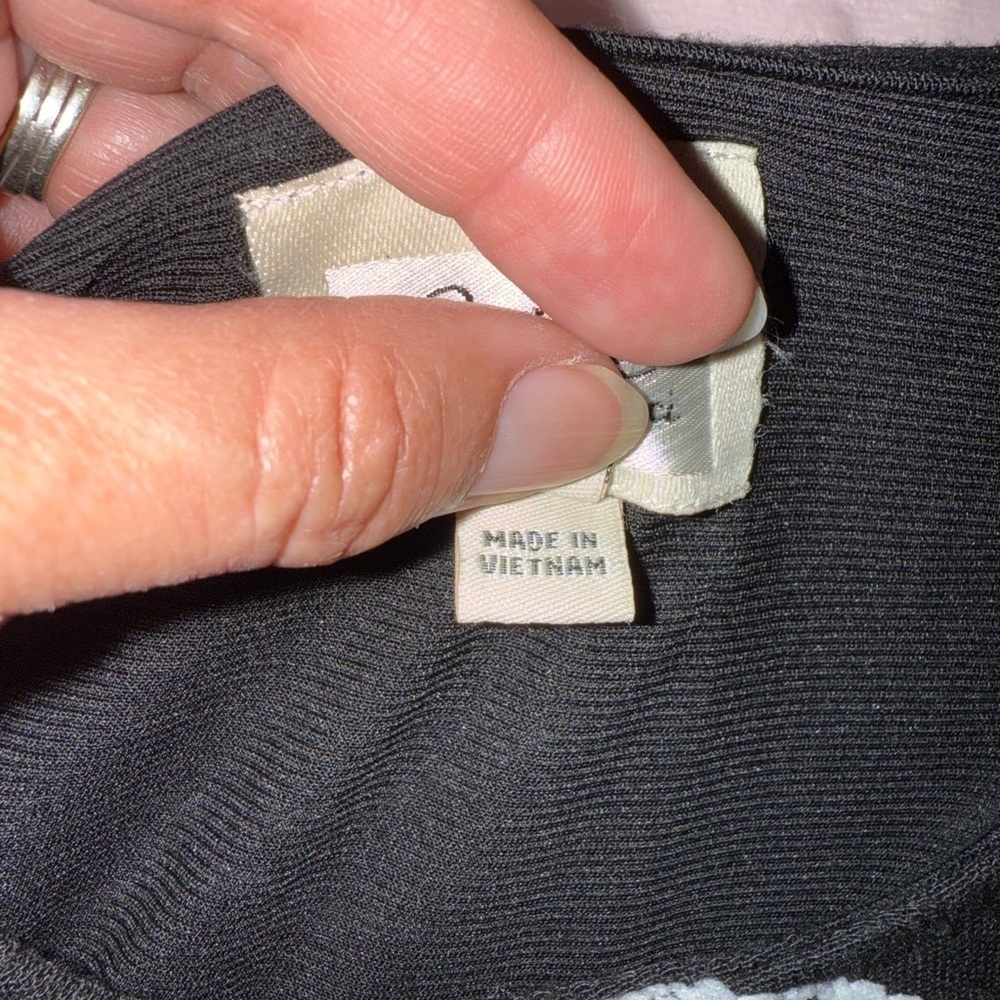 Beige by ECI Elegant Black Dress - Picture 5 of 8